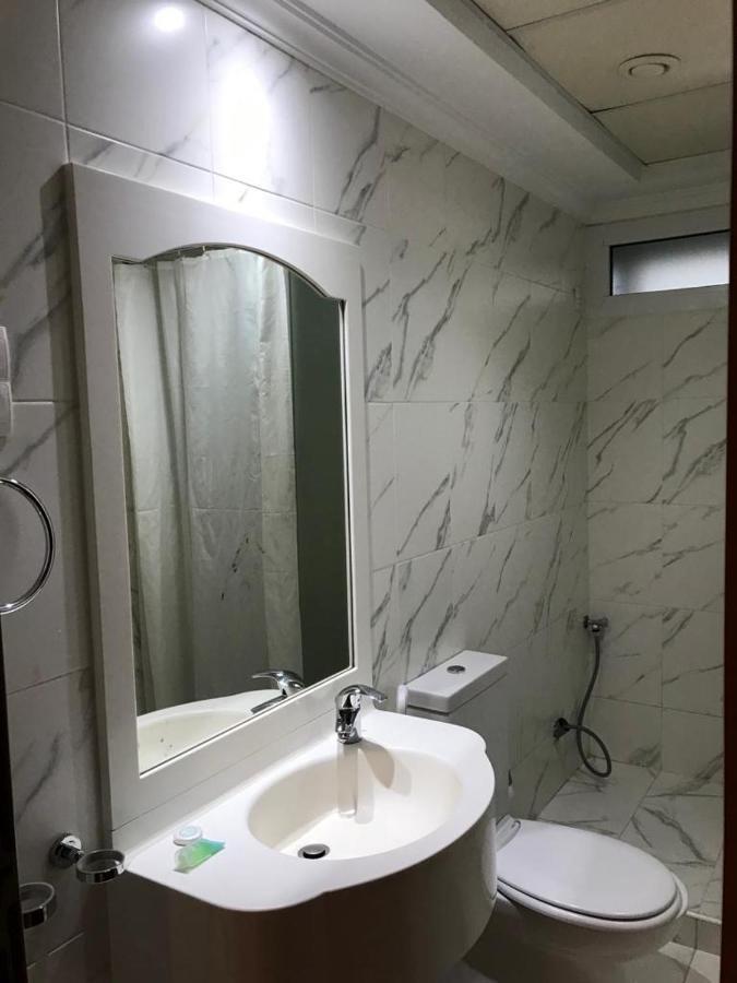 Al Majarah Residence ชาร์จาห์ ภายนอก รูปภาพ